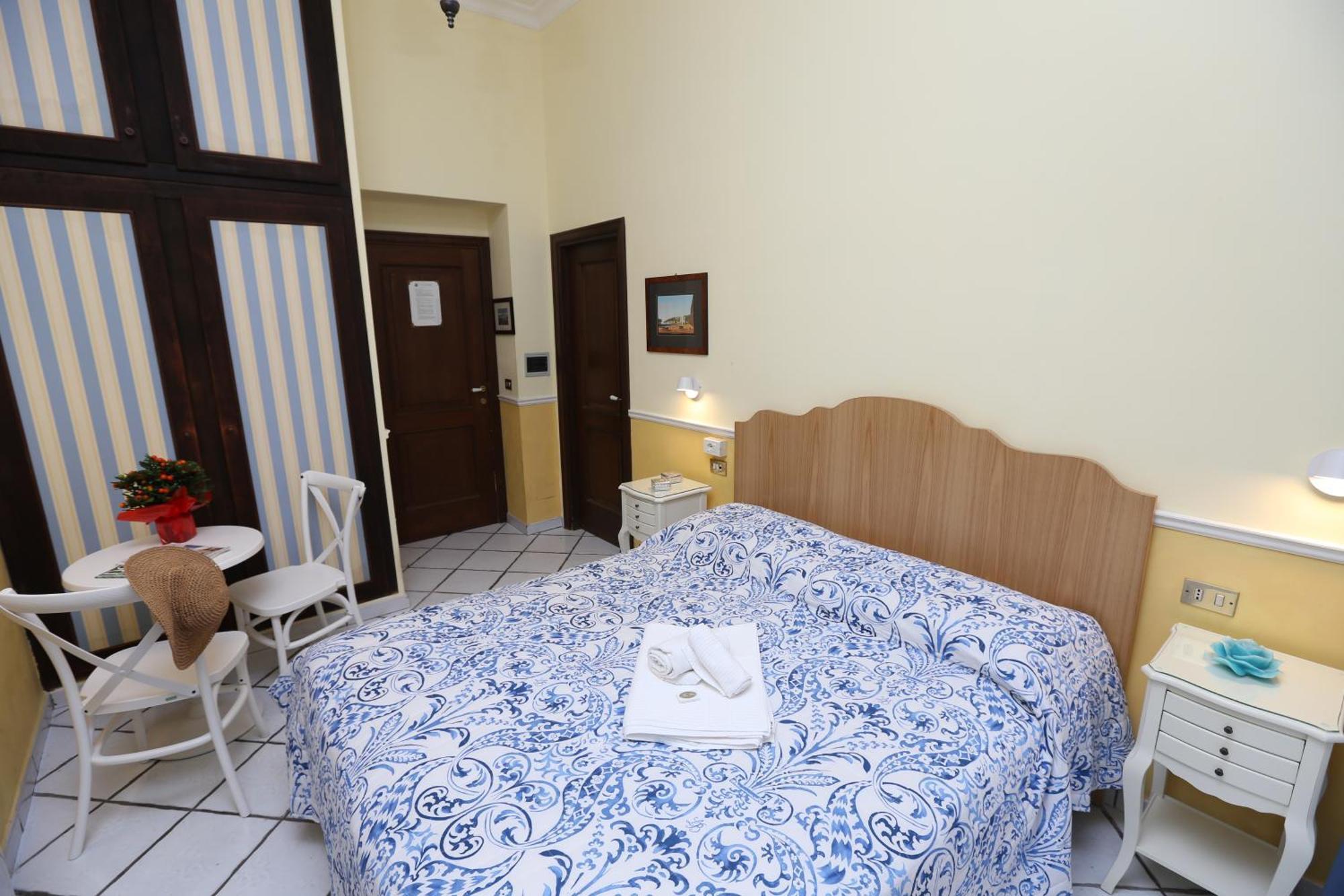Santa Lucia 50 Hotel Nápoly Kültér fotó